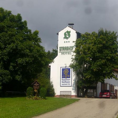 Hotel Strasshof Pfaffenhofen an der Ilm Exterior photo