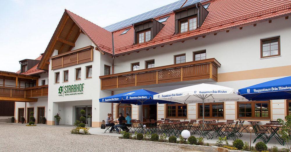 Hotel Strasshof Pfaffenhofen an der Ilm Exterior photo